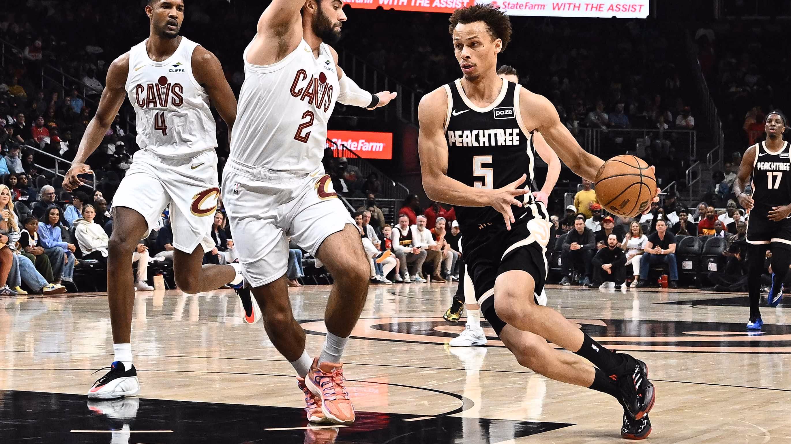 Aussies Abroad: Daniels helps Hawks clinch Playoffs spot