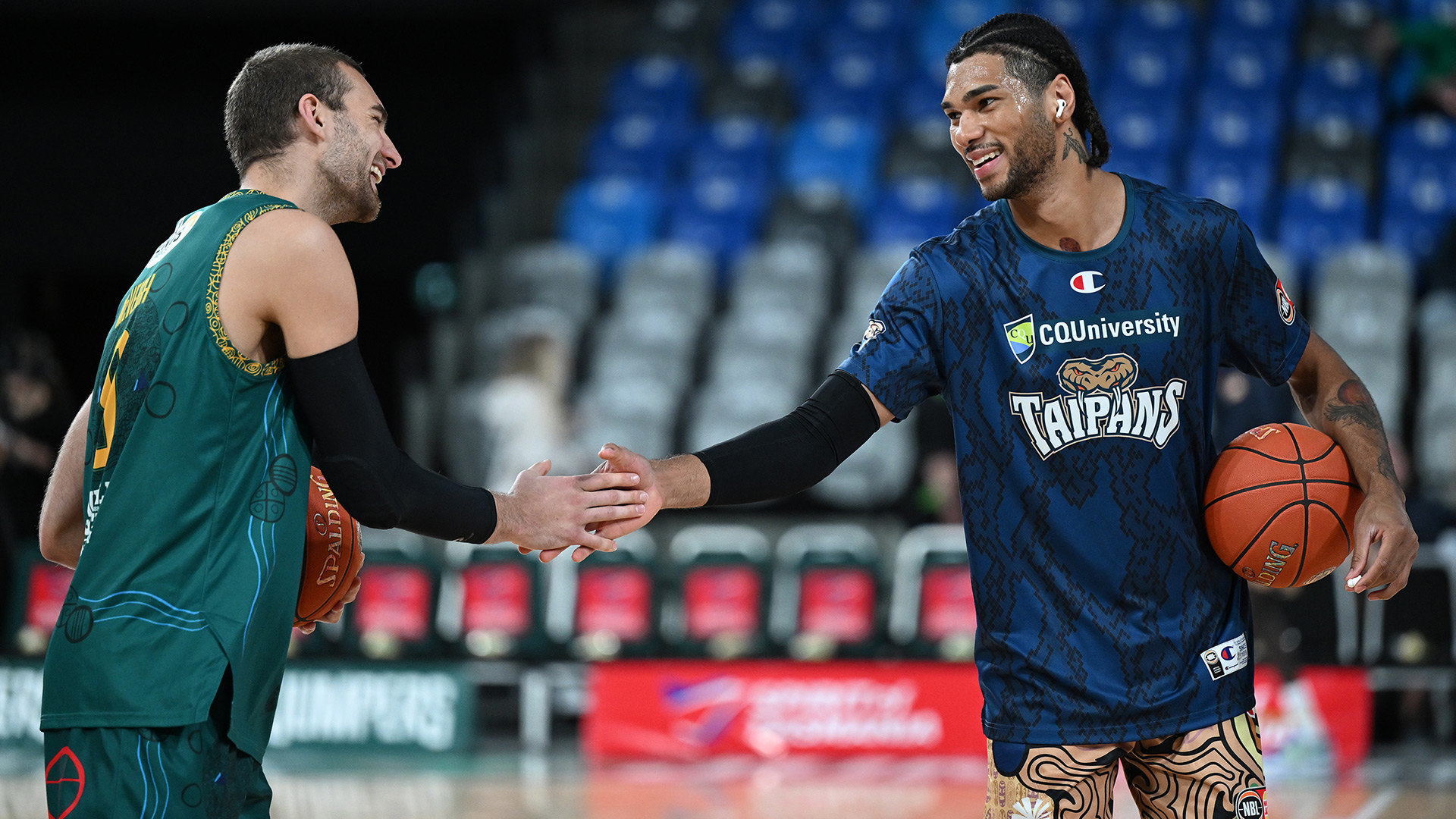 REPORT: Will Cairns get a former Snake on a plane?