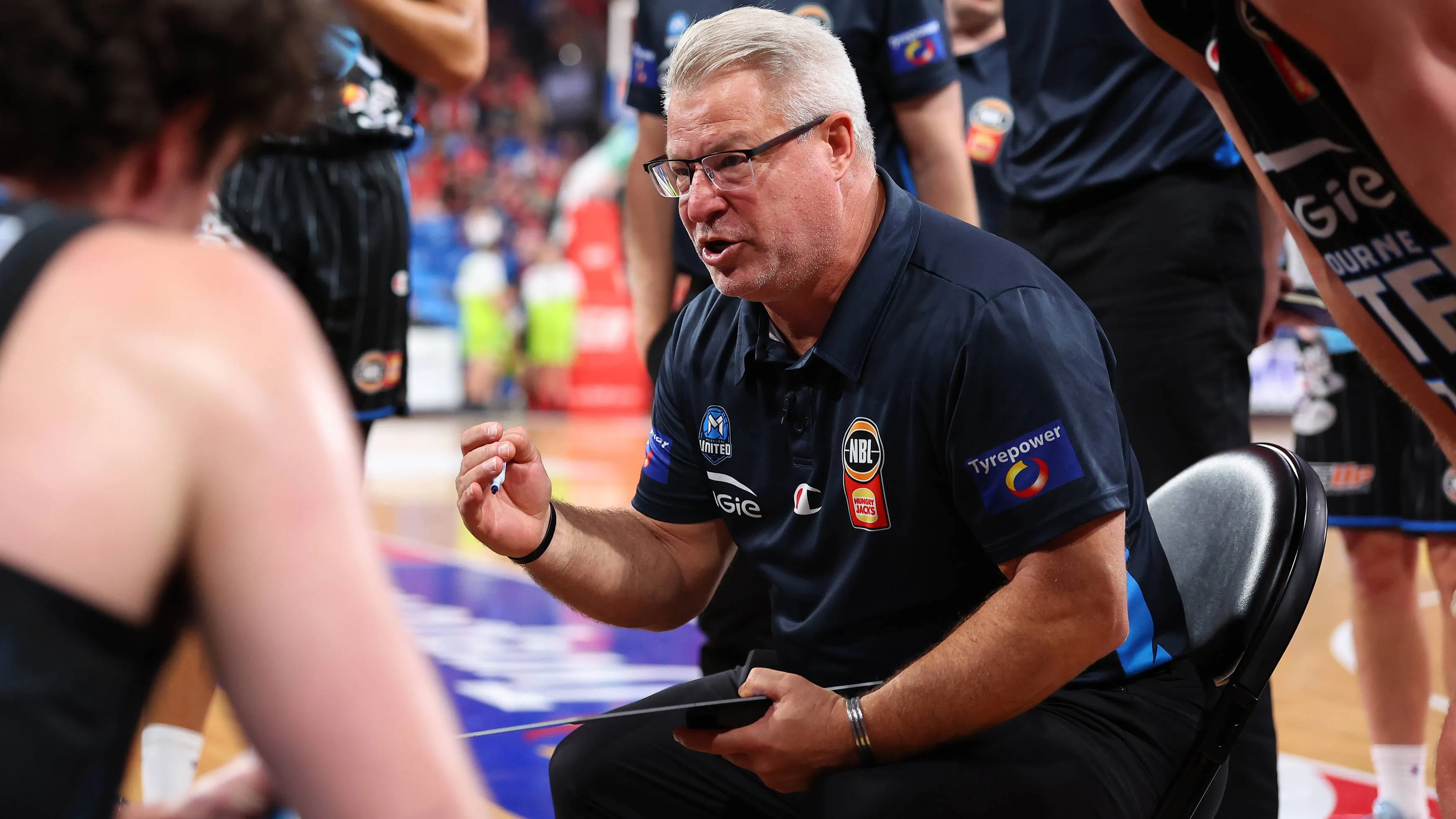 Vickerman to aid search for his successor