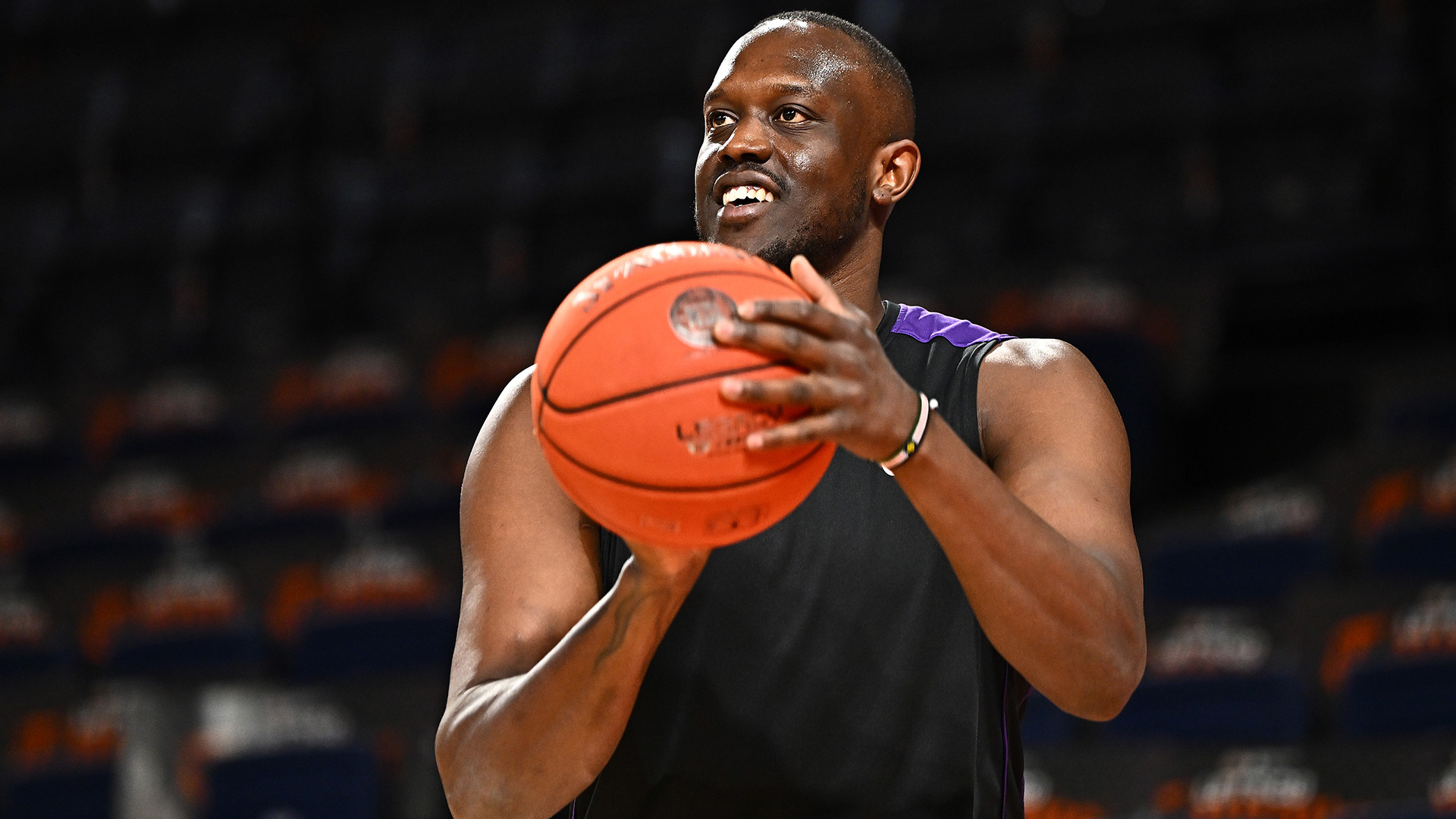 Two-time champion joins New Zealand