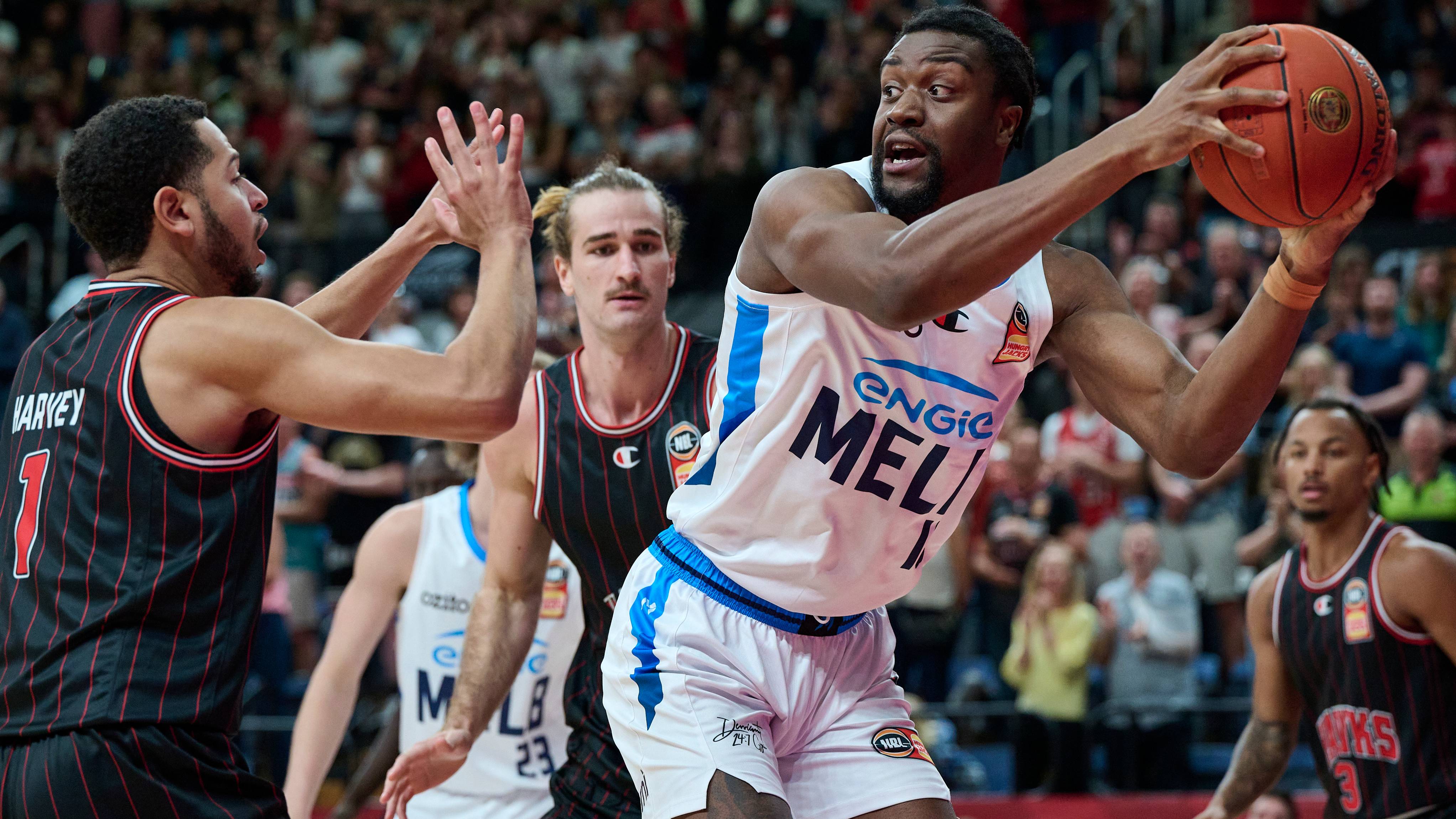 WATCH: Next Star dominates Hawks