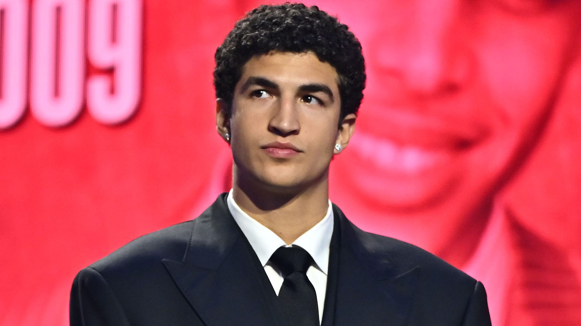 "I have no words": Emotional Lopez reflects on historic Draft night