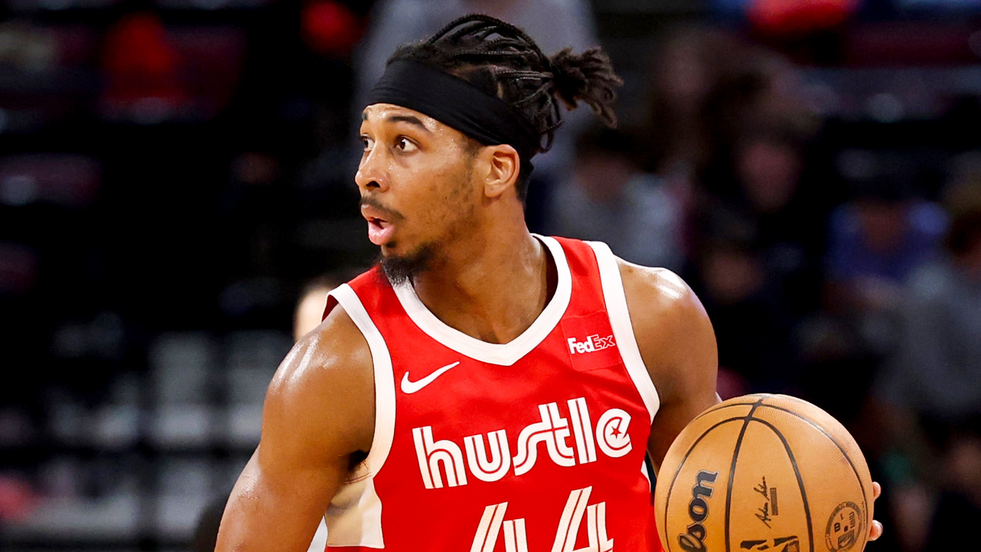 Bullets sign G League weapon