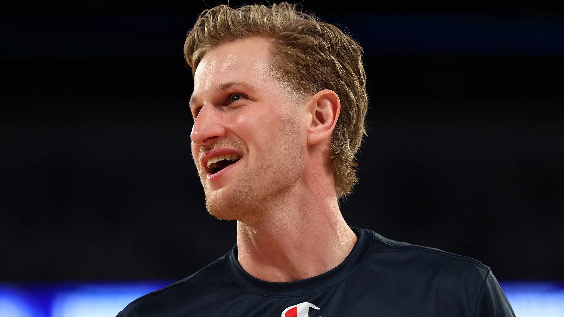 United re-sign guard on one-year deal