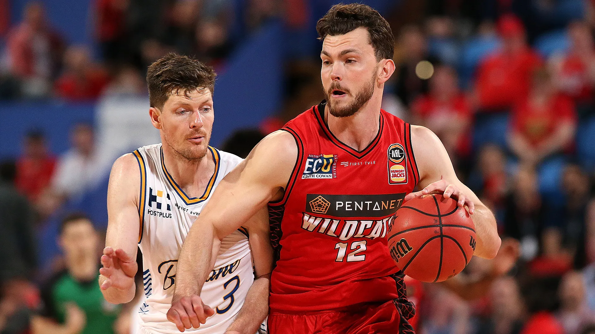 REPORT: Two-time champion inks deal with Wildcats