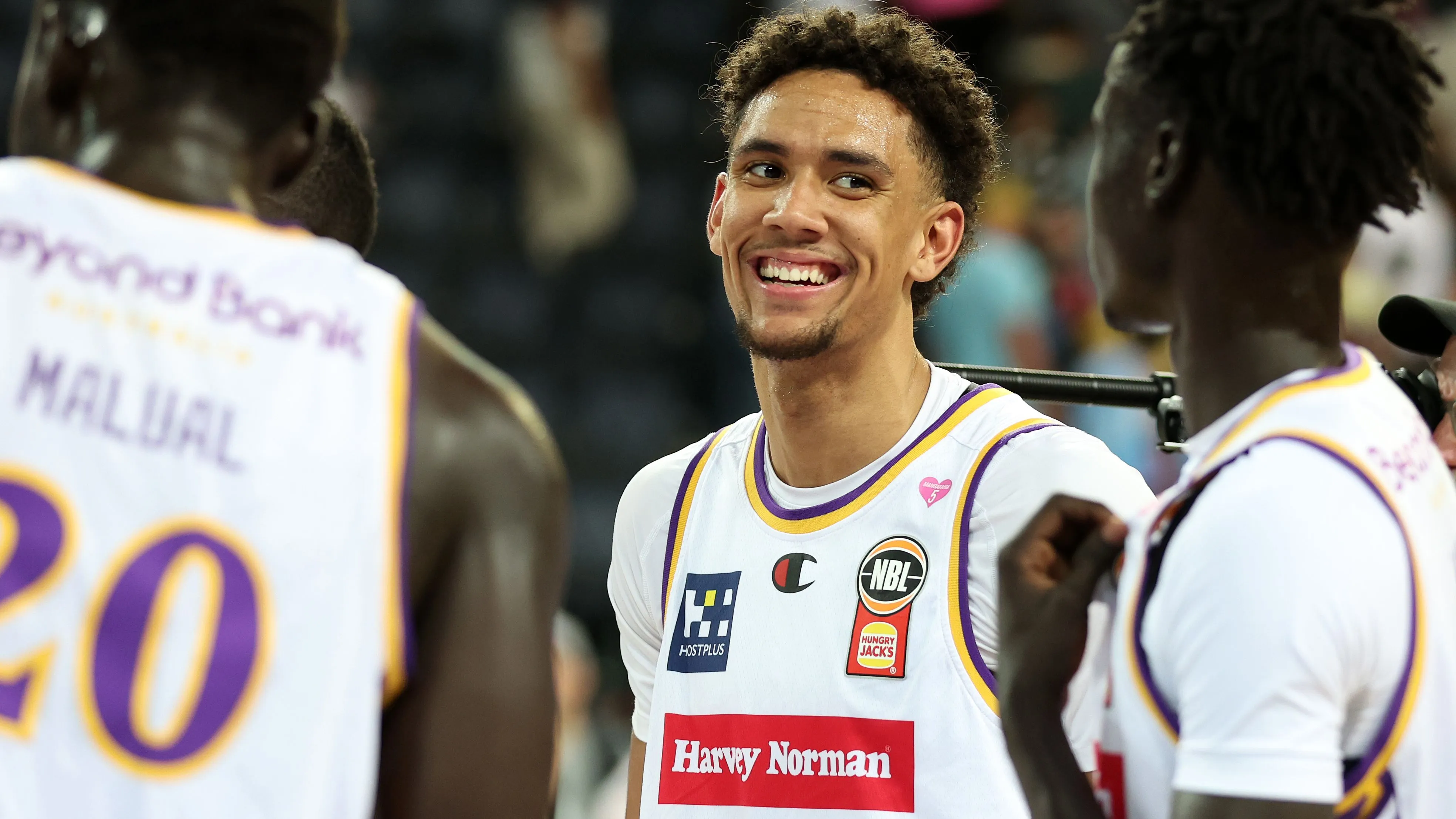 Kings, three-time champ agree to mutual release