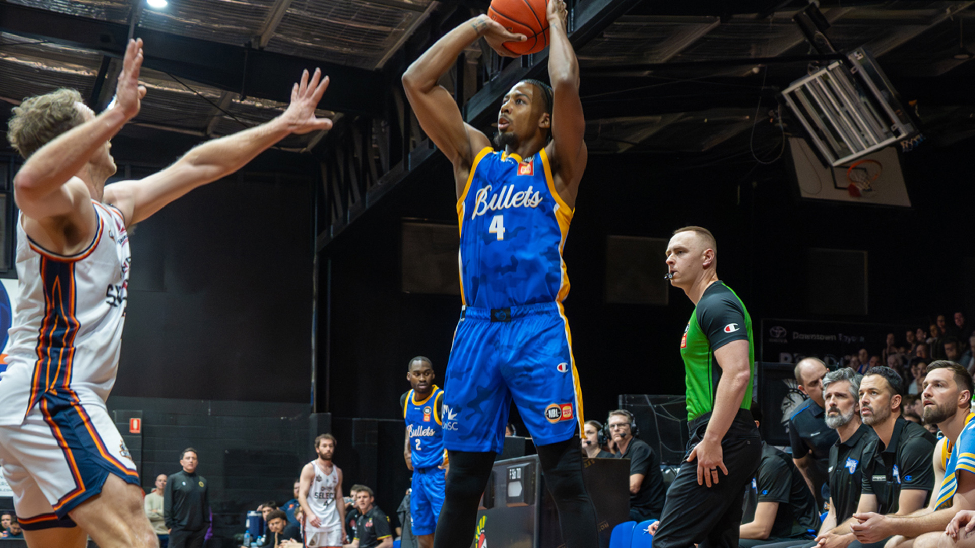 Harrison, Hinton shine for Bullets