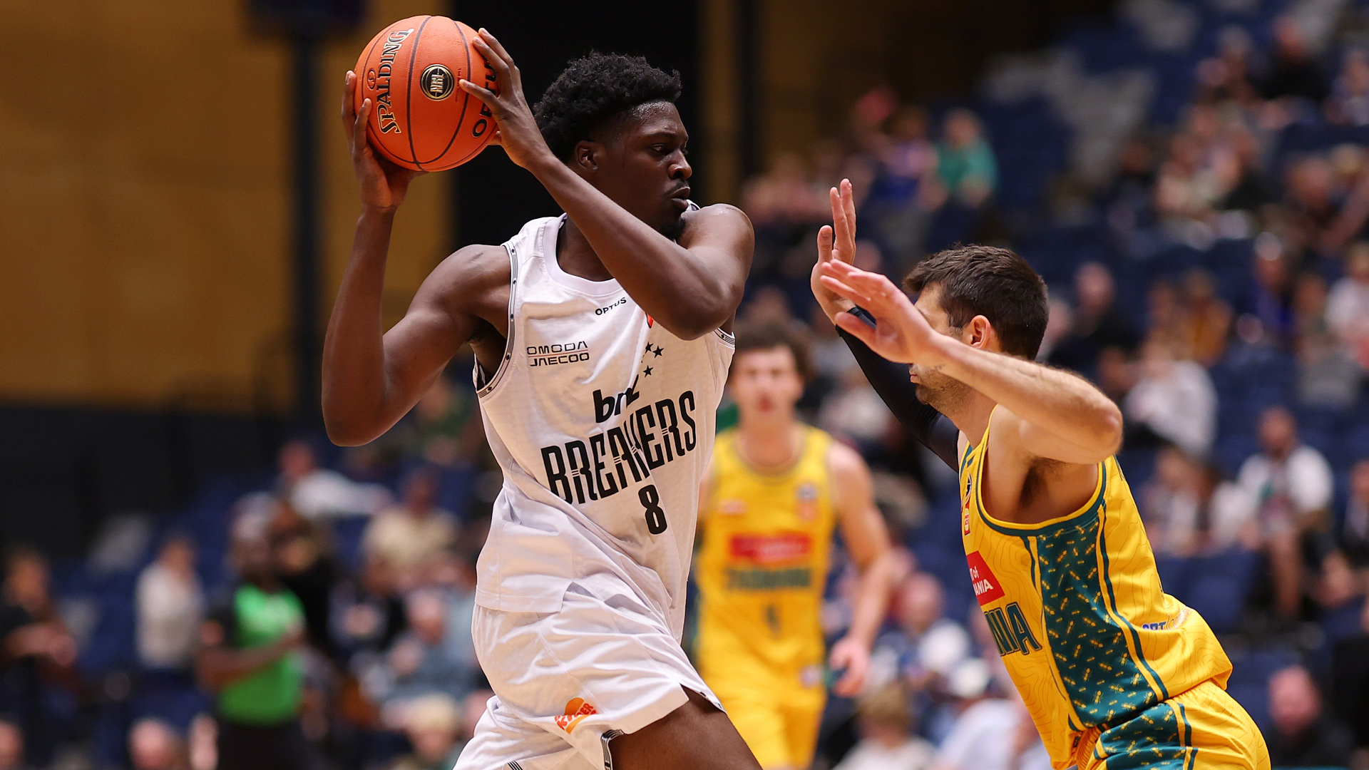 Breakers wrap up Blitz beating JackJumpers