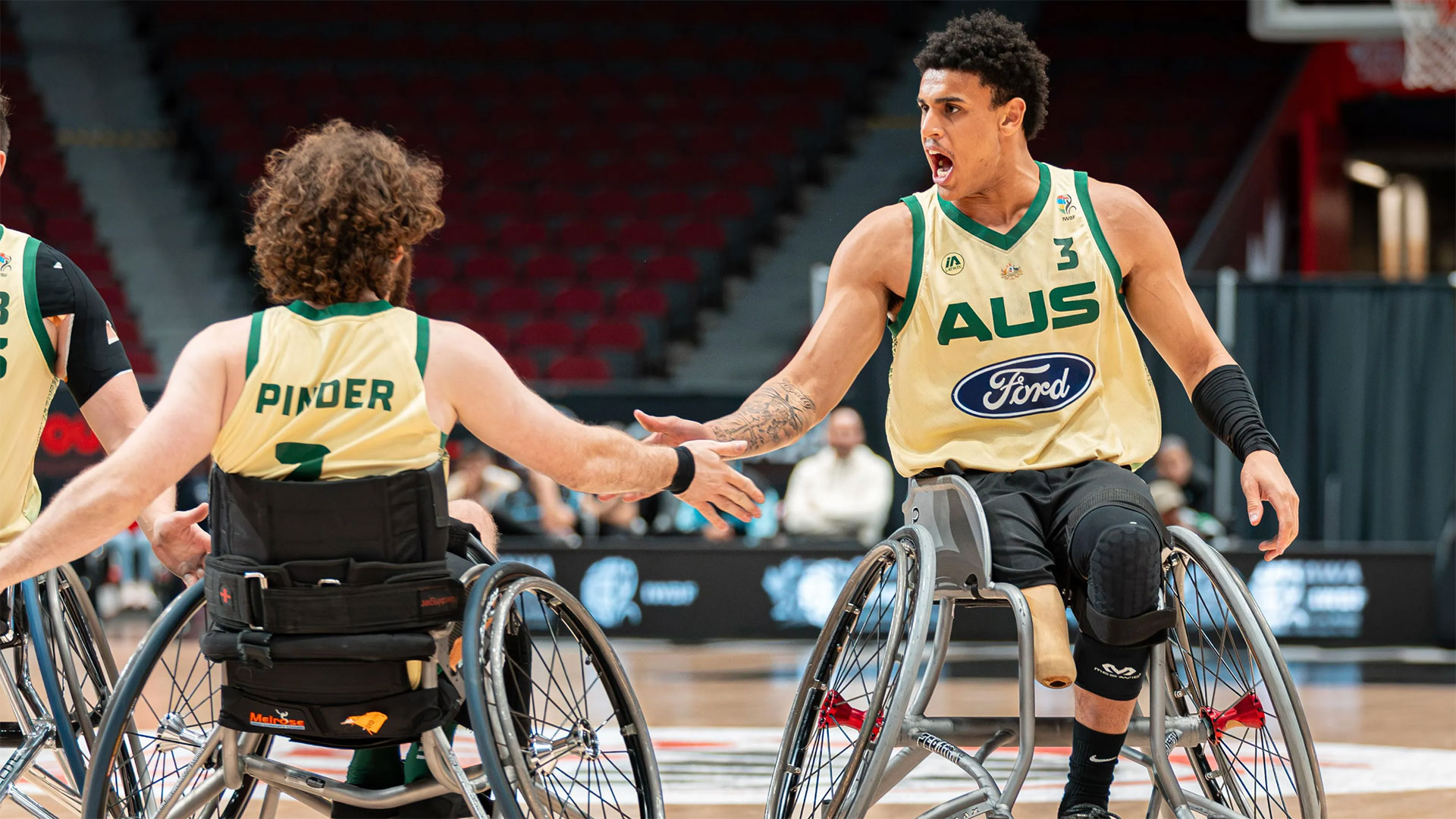 Australian Rollers rule the world
