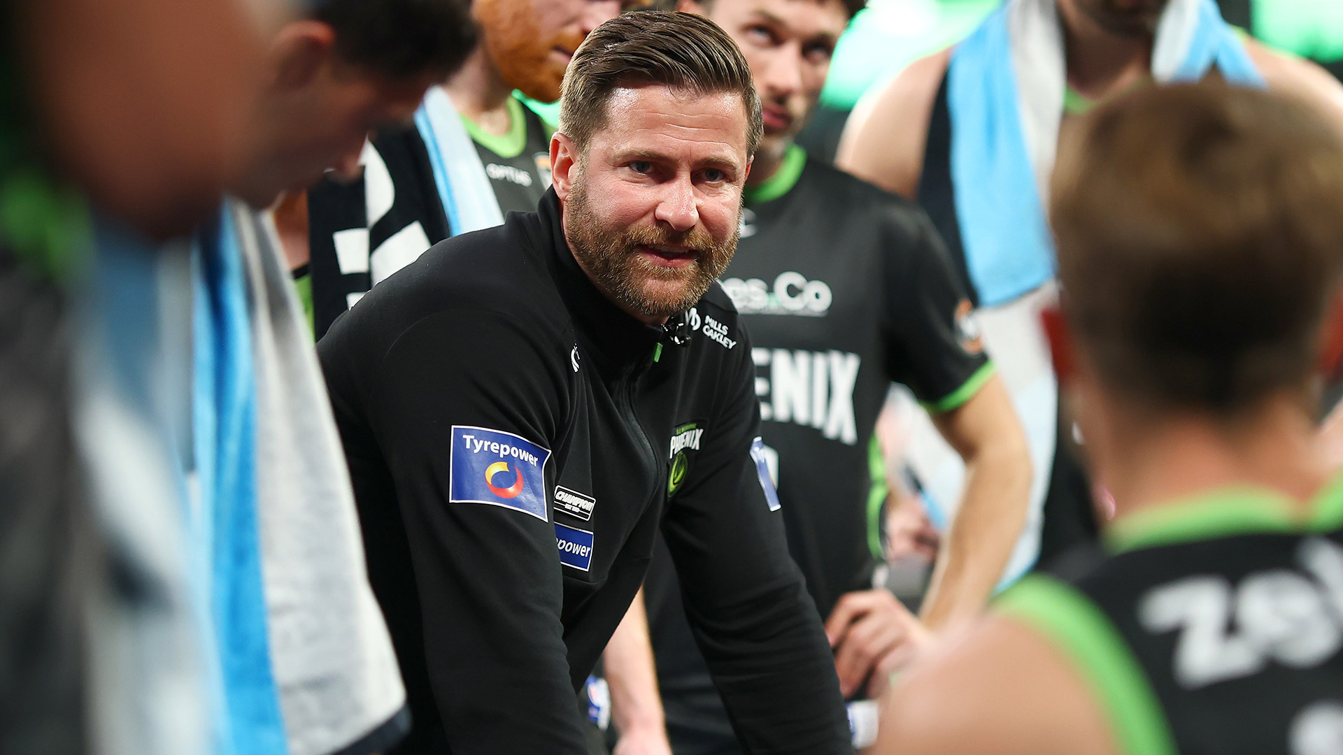 King apologises to fans after Throwdown shooting slump