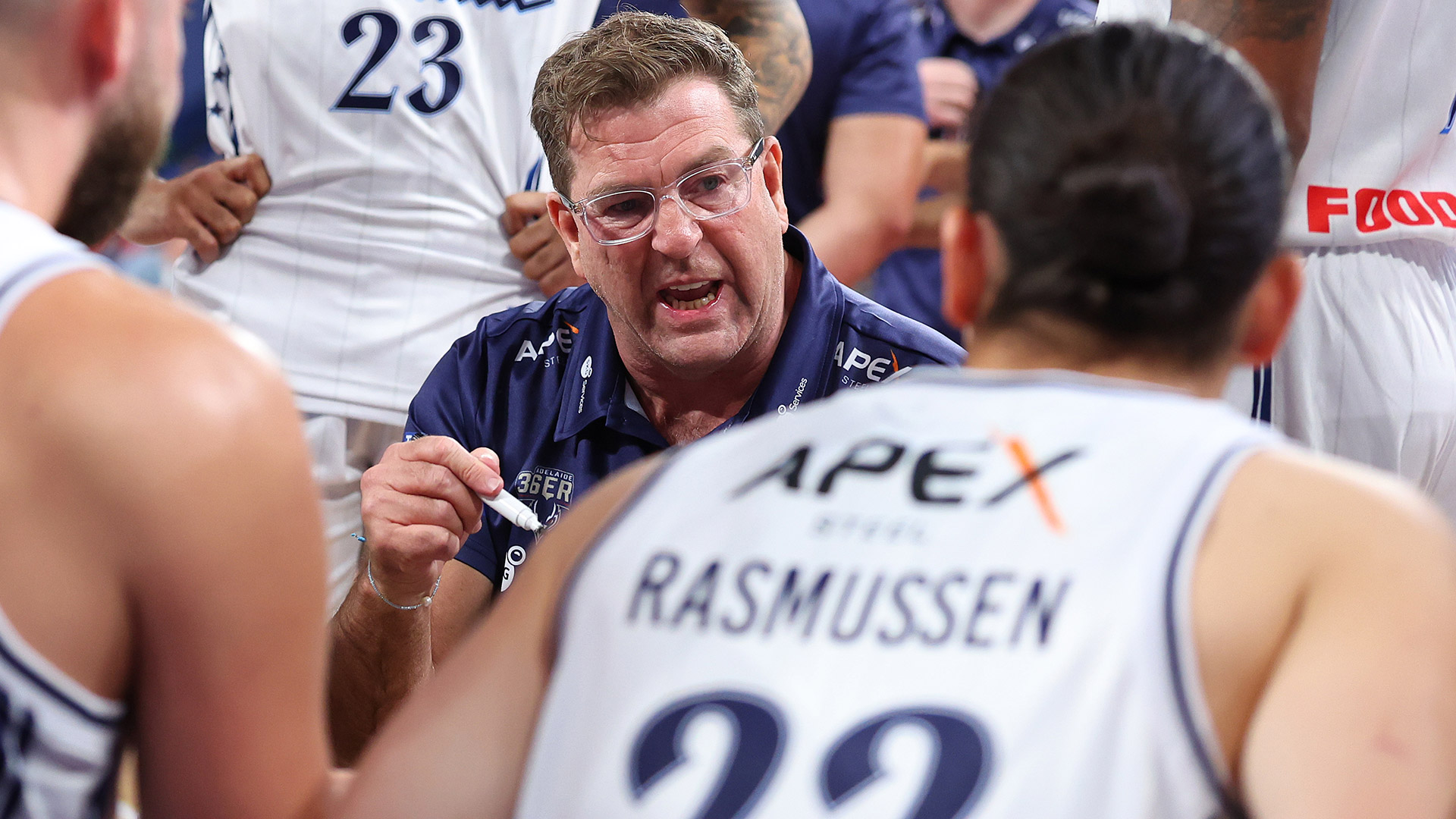 Gleeson owns Cotton minutes as 36ers go "backwards"