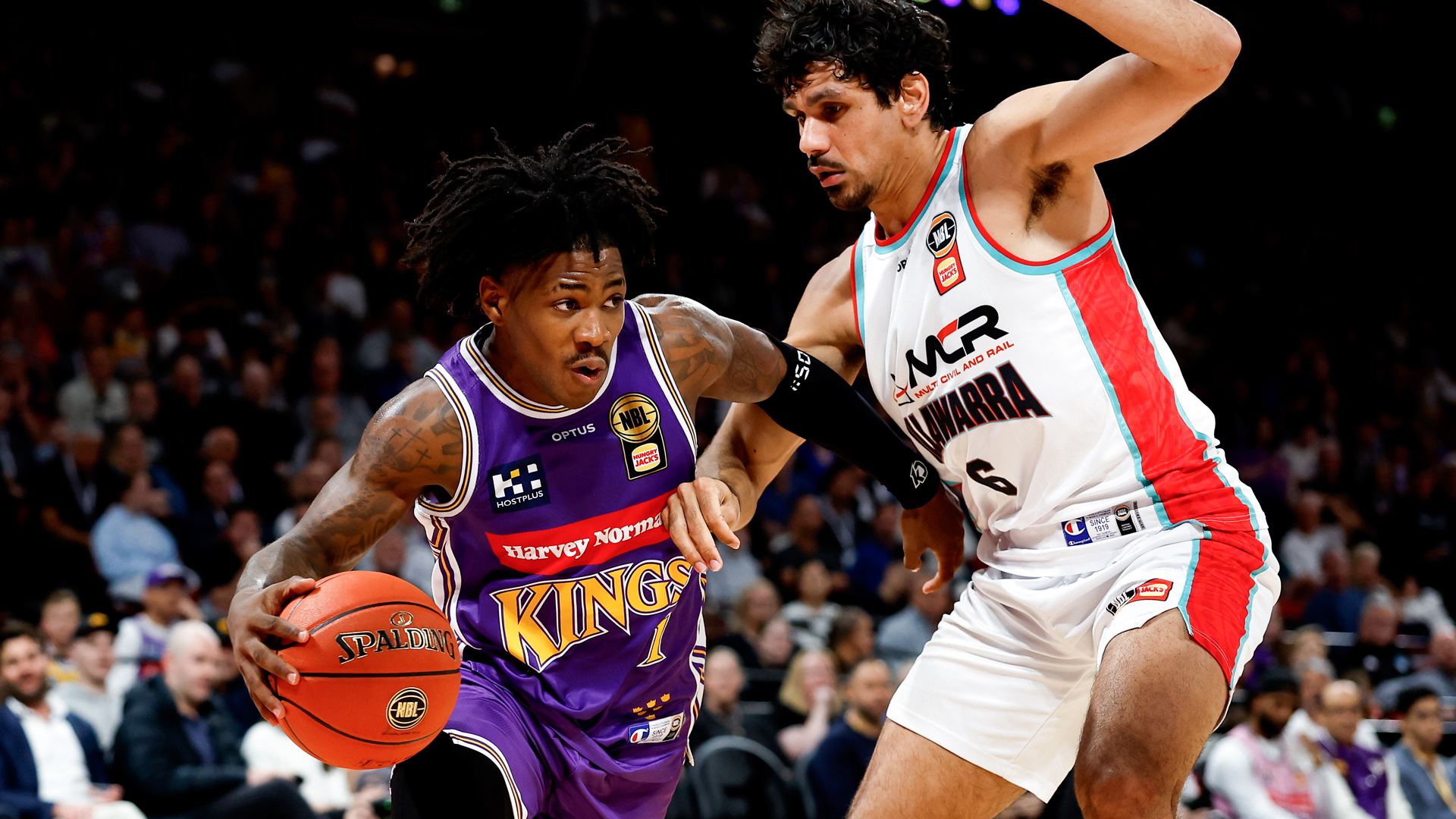 Kings hammer hapless Hawks