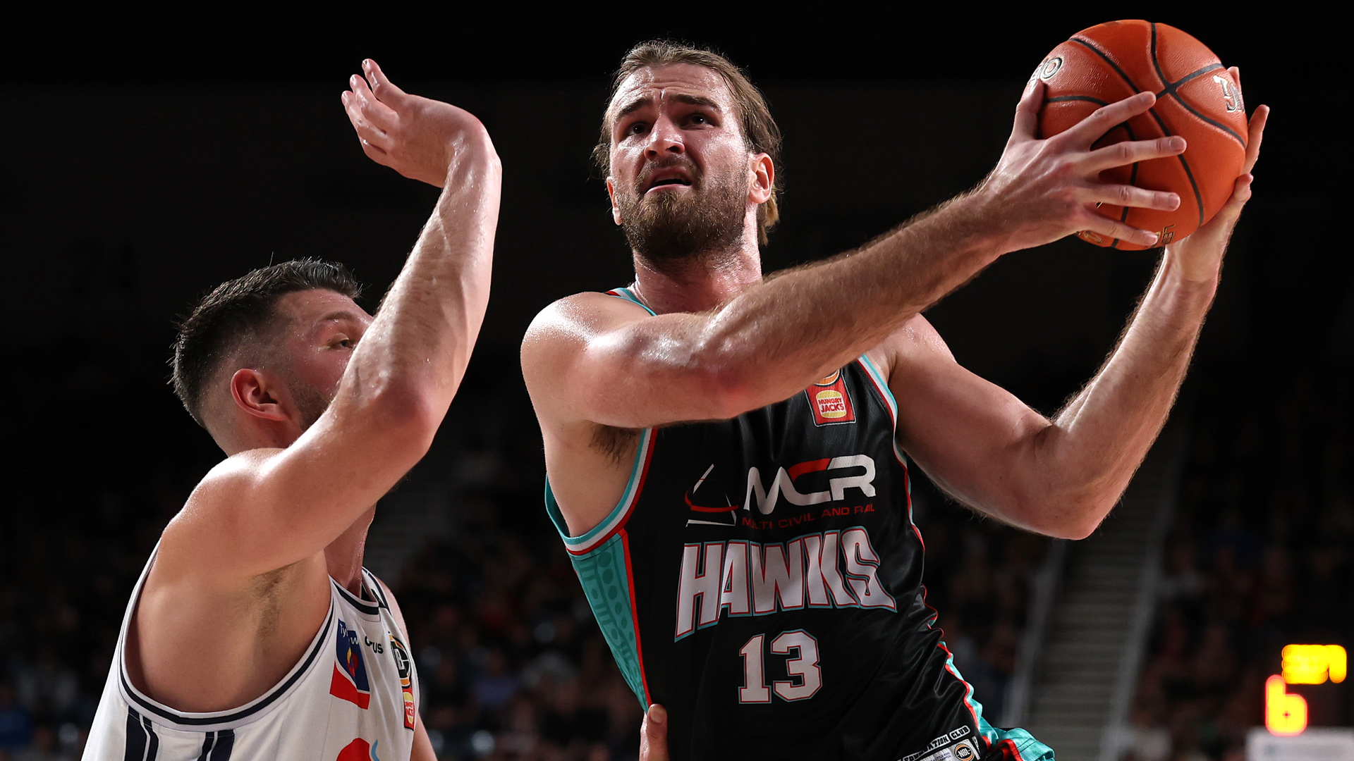 Hawks return home, blow away Sixers