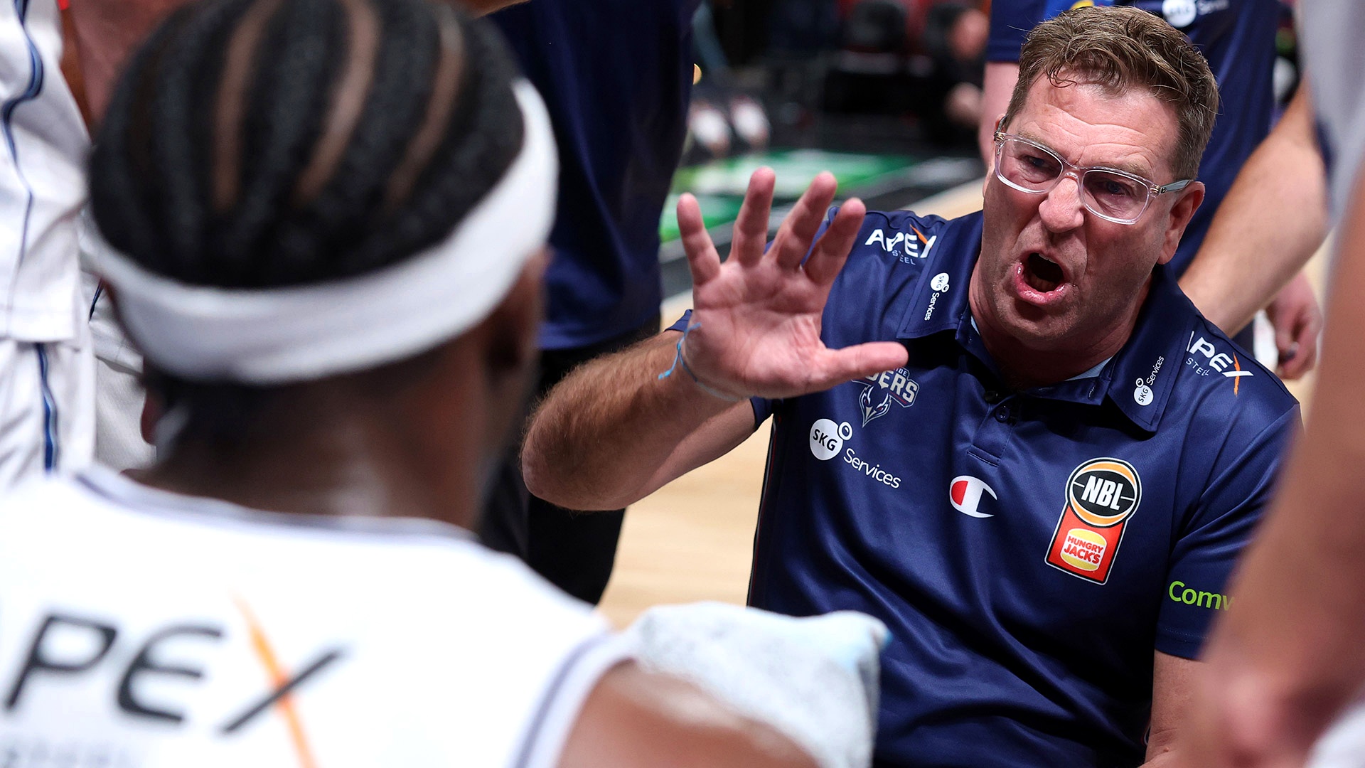 'Men's team against kids': Gleeson demands more from 36ers