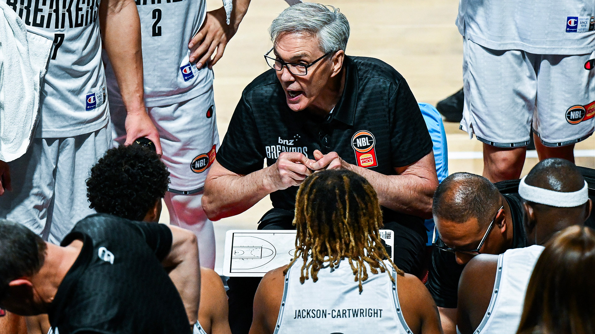 Why Windhorst says this NBL coach is a "bad arse"