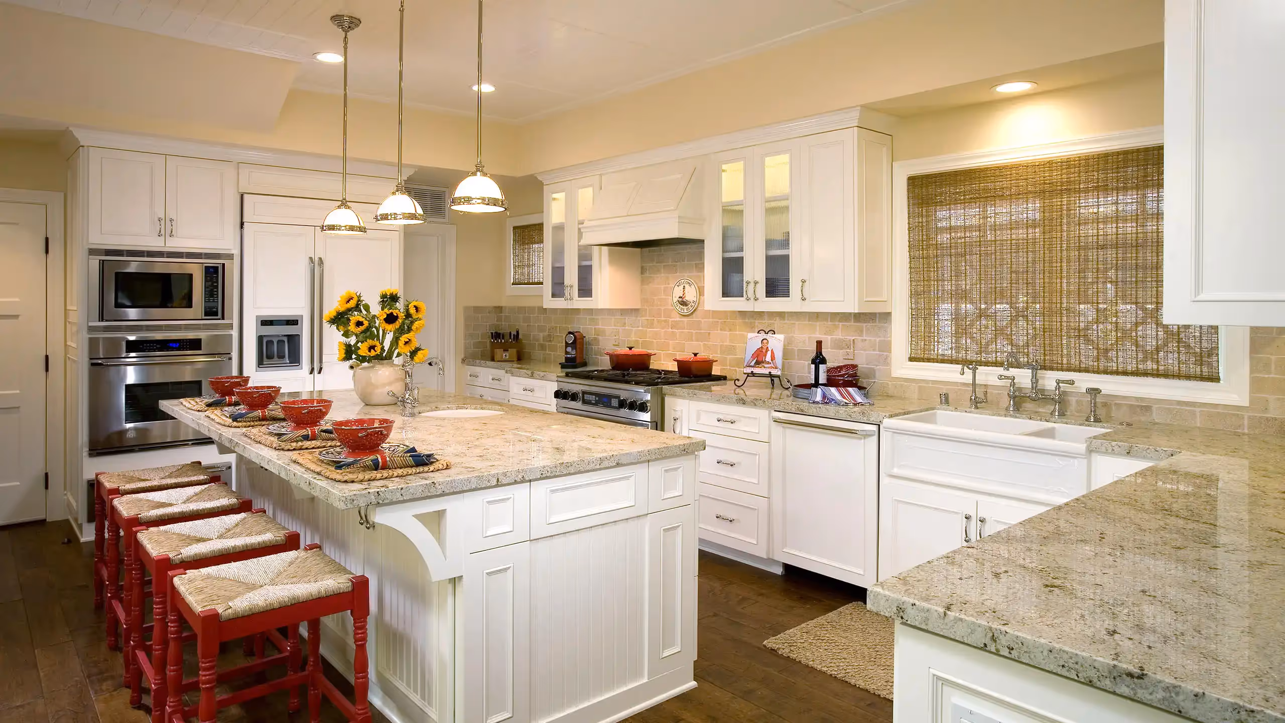 Interior Painting. White Oak Painting, Burlington, Iowa. Call ‭(319) 850-9137‬