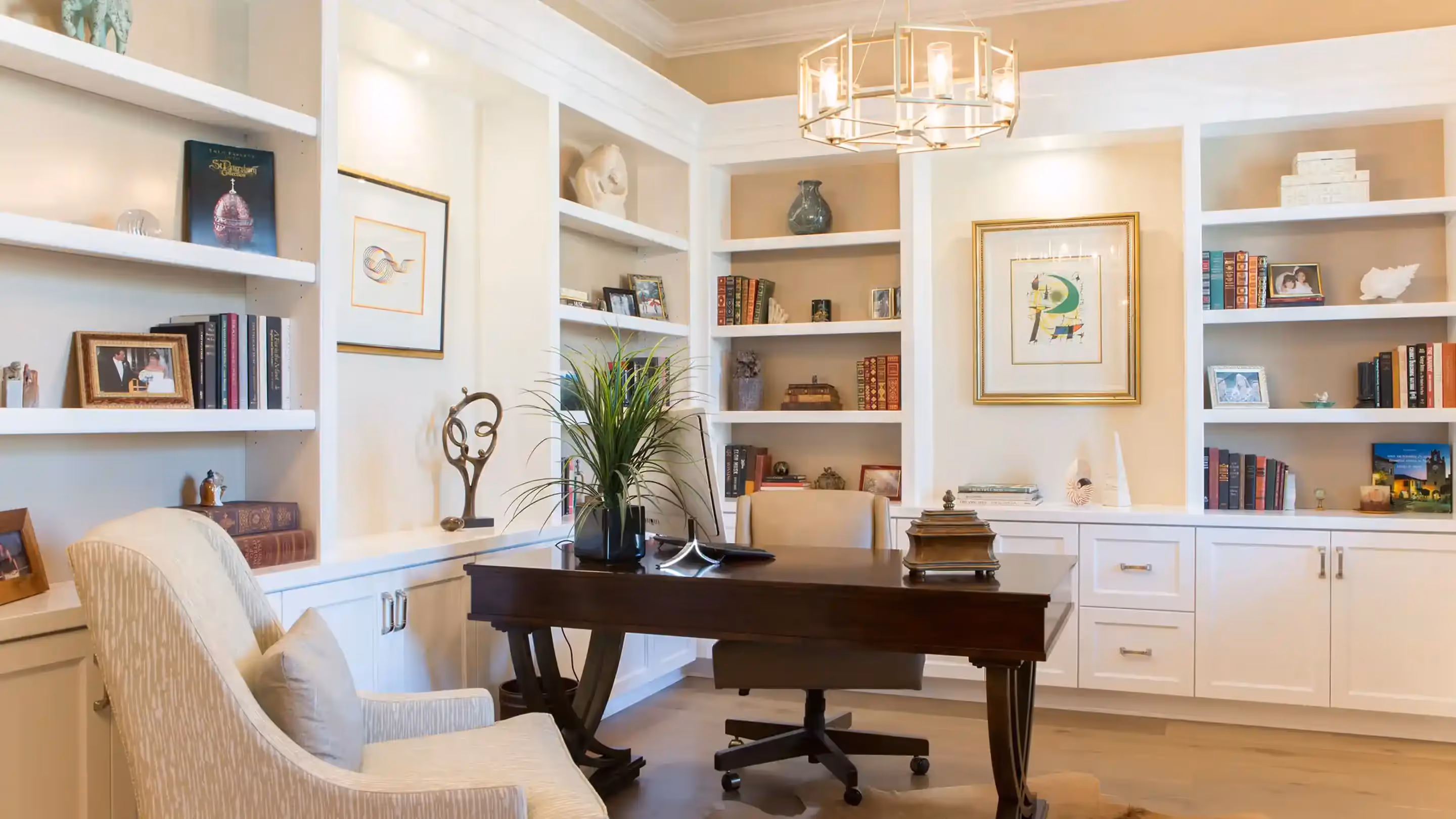 Interior Painting. White Oak Painting, Burlington, Iowa. Call ‭(319) 850-9137‬