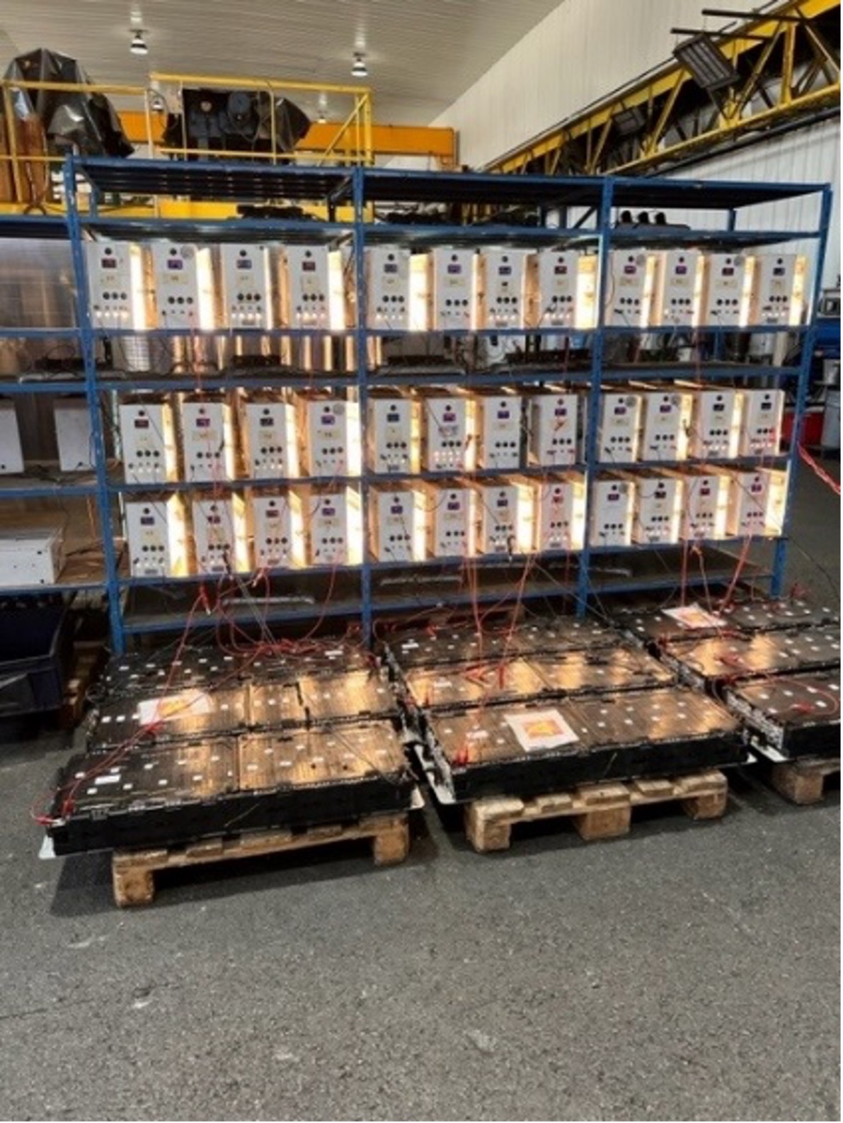 ev car battery bank loading in