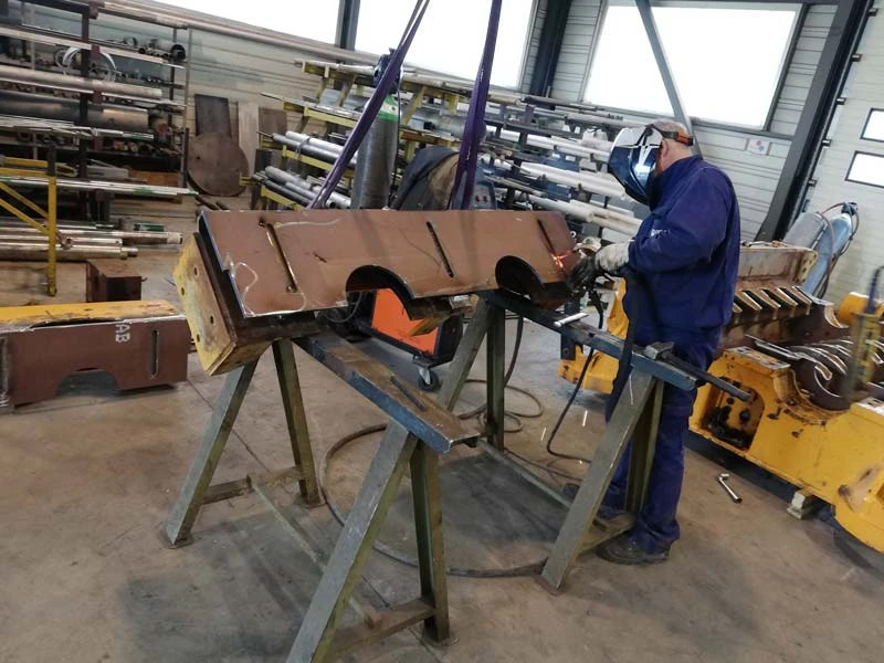 Équipes d'une entreprise de Usinage, Maintenance industrielle, Soudure, Mécanique de précision à Montpellier, Béziers, Lodève