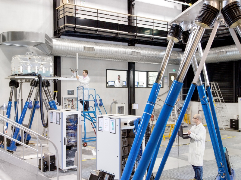 Salariés et locaux de Symétrie : Fabrication de machines spéciales, Ingénierie industrielle, Fabrication de machines - Gard