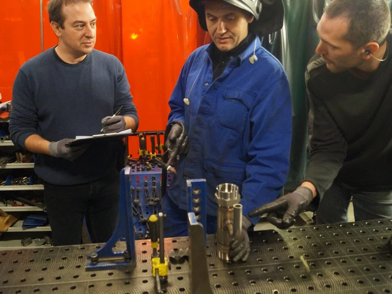 Équipes d'une entreprise de Cintrage, Mécano-soudure à Nantes, Châteaubriant, Saint-Nazaire