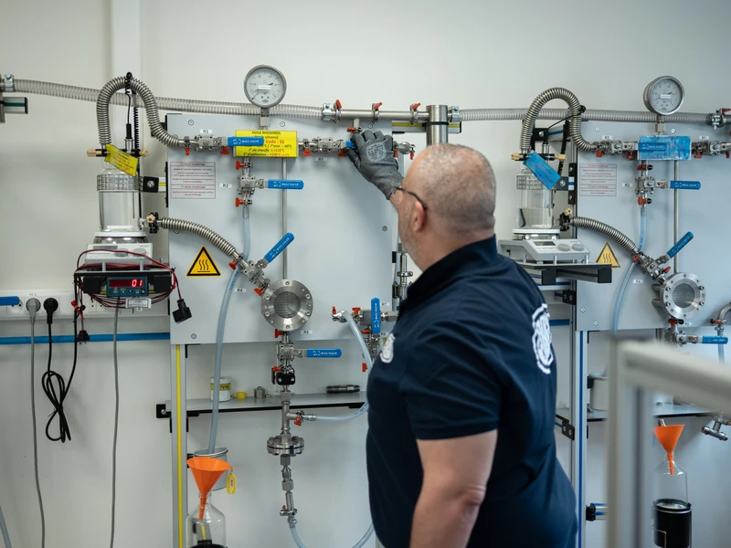 Équipes d'une entreprise de  à Nanterre, Boulogne-Billancourt, Antony