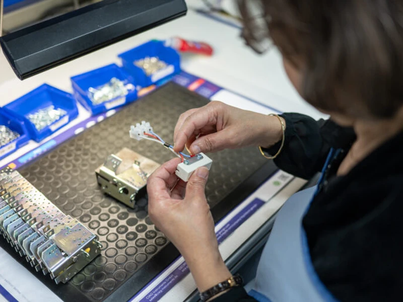 Salariés et locaux de GEORGIN :  - Hauts-de-Seine