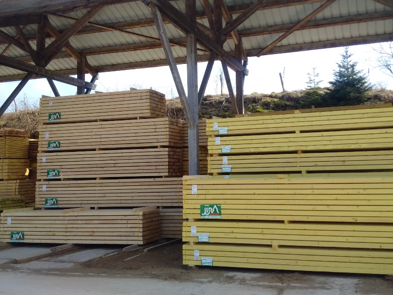 Salariés et locaux de Scierie Renaud : Scierie - Doubs