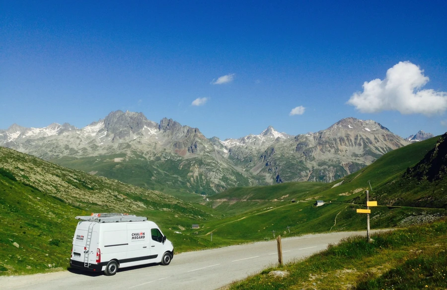 CHALON MEGARD entreprise de Fabrication de machines Ain