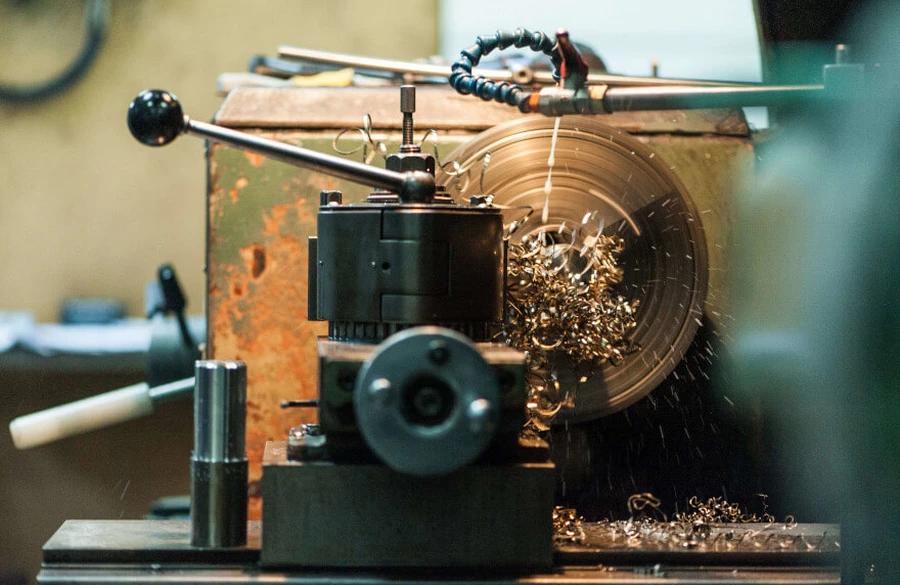 VT MECA entreprise de Mécanique de précision, Fraisage, Tournage, Usinage, Atelier d'usinage Loire