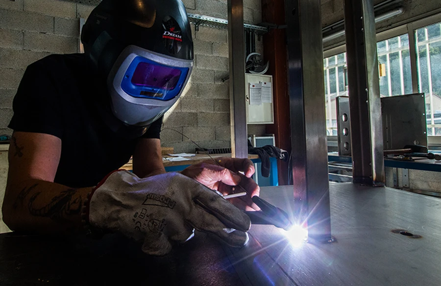 EMM Mécanique de précision entreprise de Mécanique de précision, Mécano-soudure, Usinage, Fraisage, Tournage, Atelier d'usinage Alpes-Maritimes