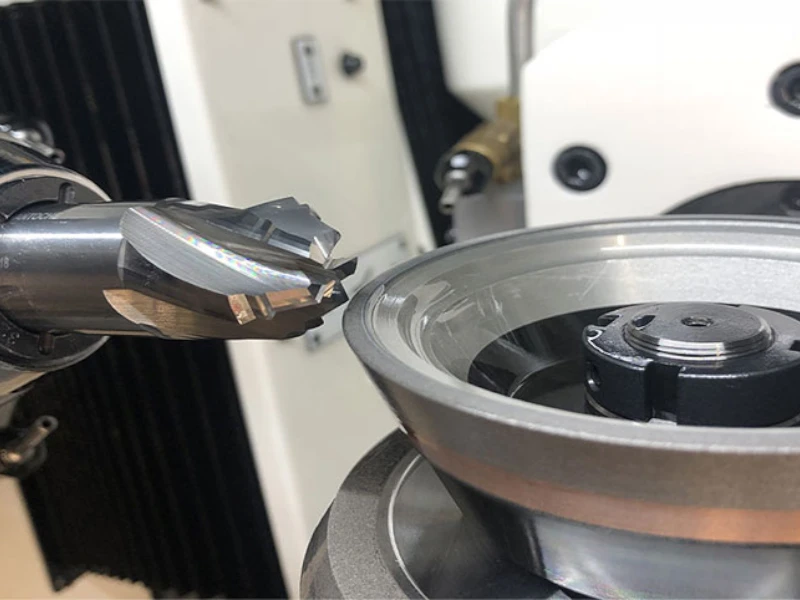 Salariés et locaux de Alsameca : Affutage, Fabrication de moules et outillages - Haut-Rhin