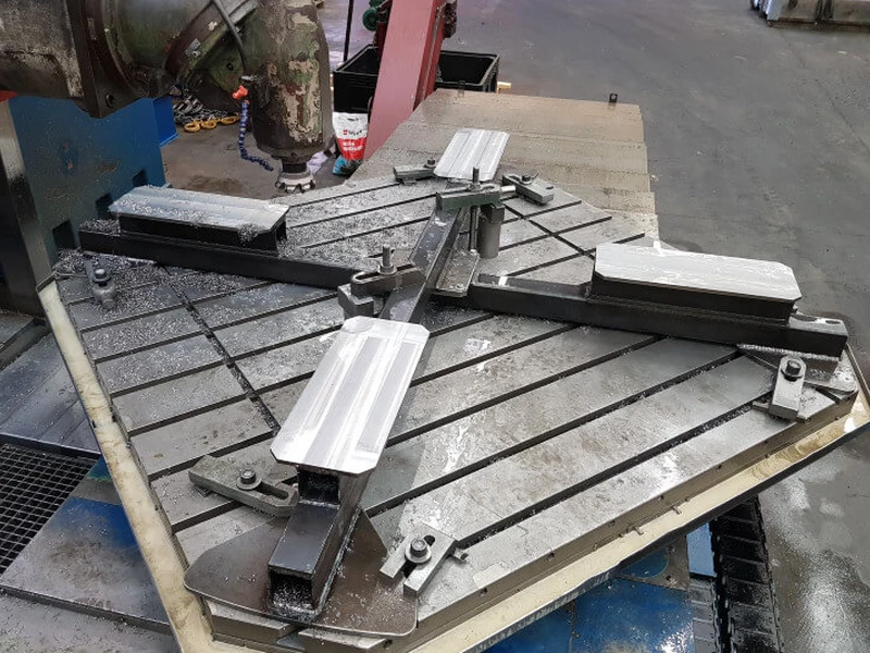 Salariés et locaux de ROGA MÉCANIQUE : Usinage, Usinage grande dimension, Mécanique de précision, Atelier d'usinage, Fabrication de moules et outillages - Ariège