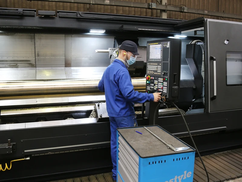 Équipes d'une entreprise de Usinage, Mécanique générale, Mécanique de précision, Atelier d'usinage, Électricité industrielle à Rouen, Dieppe, Le Havre