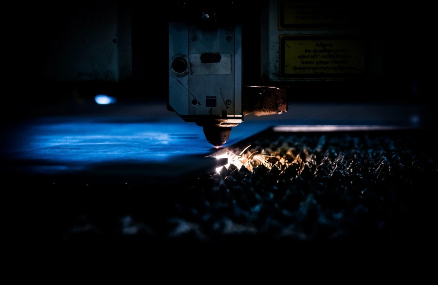 DELAJE Solutions entreprise de Découpe laser, Découpe jet d'eau Morbihan