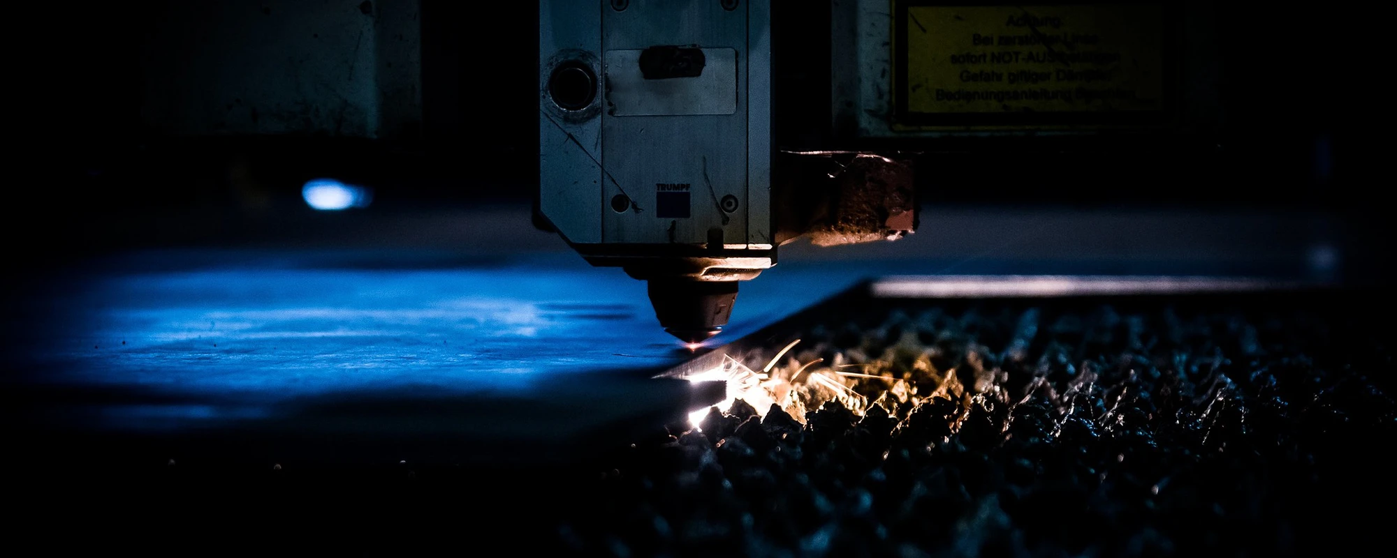 DELAJE Solutions entreprise de Découpe laser, Découpe jet d'eau Morbihan