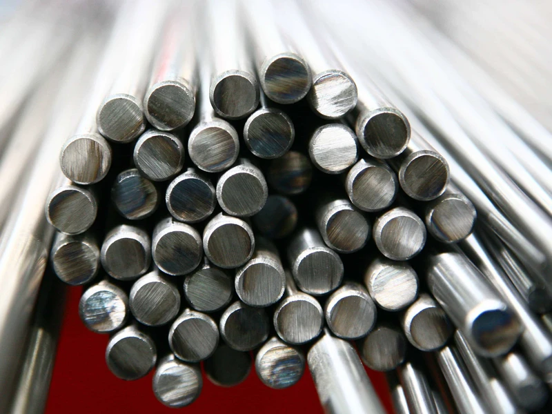 Salariés et locaux de Brown Europe :  - Lot