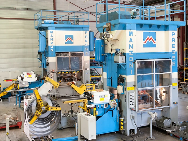 Salariés et locaux de ARCOLE : Découpe laser, Usinage, Mécanique de précision, Atelier d'usinage, Tôlerie, Fabrication de moules et outillages - Rhône