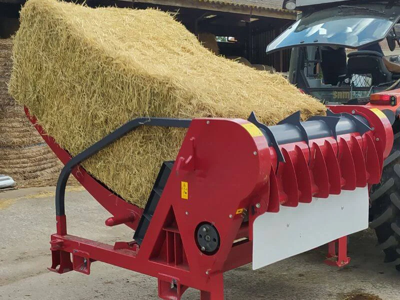 Équipes d'une entreprise de Fabrication de machines, Fabrication de machines spéciales à La Roche-sur-Yon, Les-Sables-d'Olonne, Fontenay-le-Comte