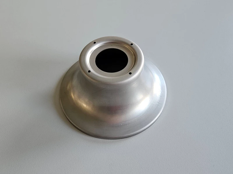 Équipes d'une entreprise de Découpe laser, Emboutissage, Cintrage, Soudure à Saint-Étienne, Roanne, Montbrison