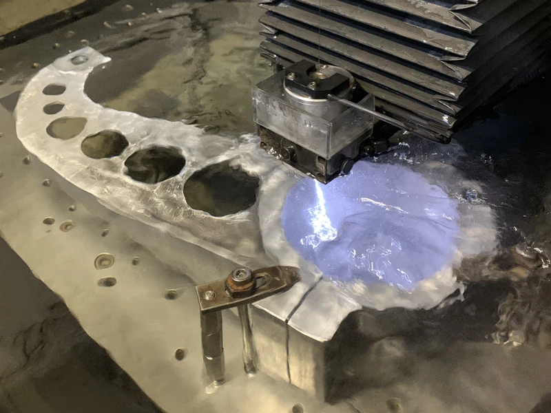 Équipes d'une entreprise de Fabrication de moules et outillages, Mécanique de précision, Usinage, Atelier d'usinage à Lyon, Villefranche-sur-Saône