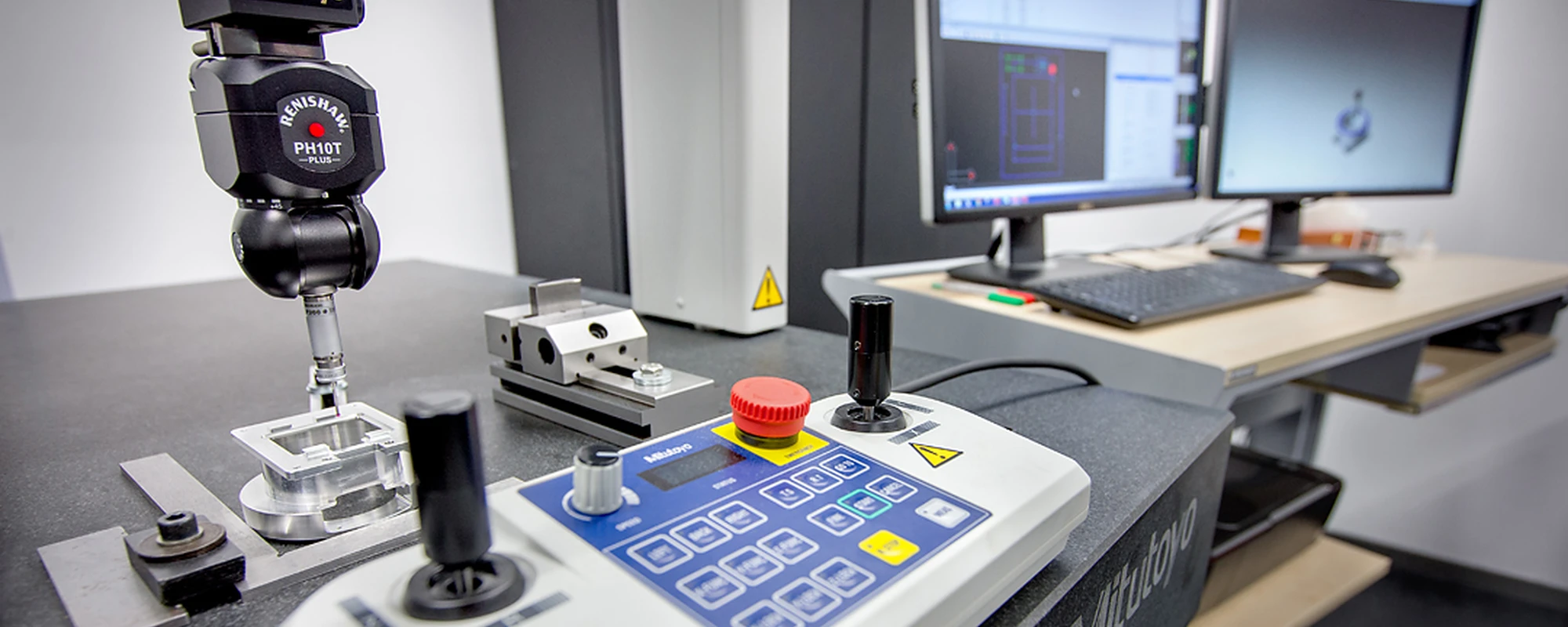 OMS industrie entreprise de Fabrication de moules et outillages, Mécanique de précision, Usinage, Atelier d'usinage Rhône