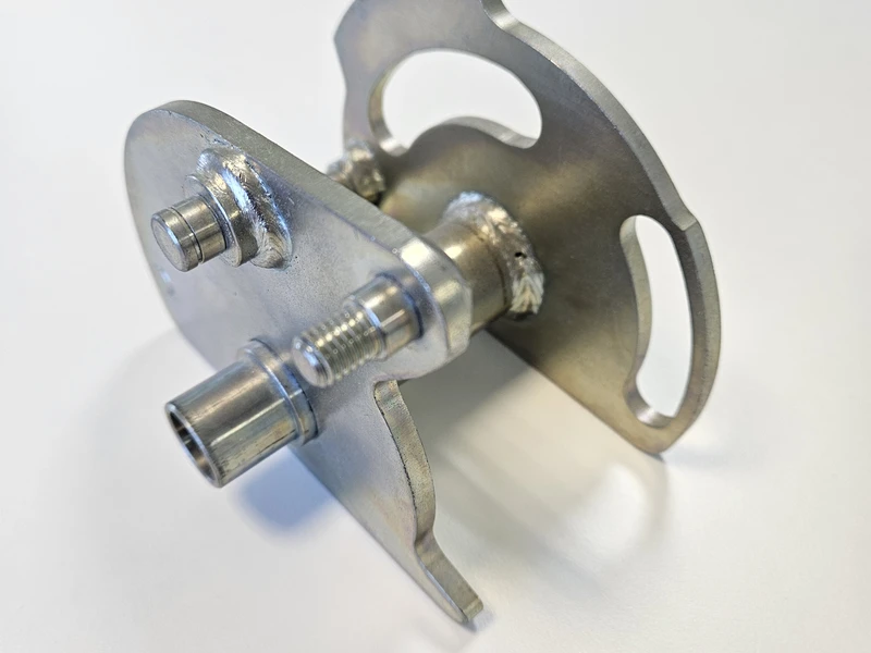 Produits fabriqués par Precision Components Industries