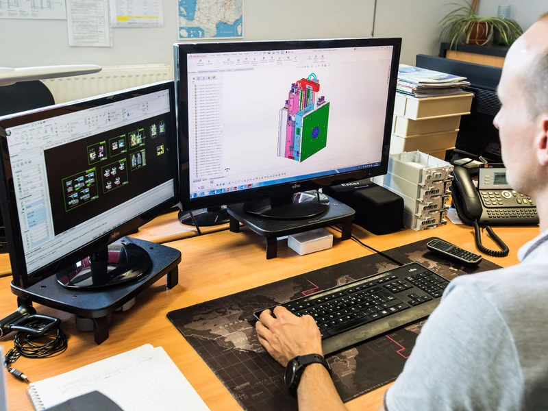 Équipes d'une entreprise de Injection plastique à Limoges, Bellac, Rochechouart