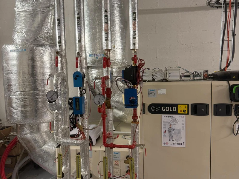 Salariés et locaux de TECHNOBAT :  - Seine-et-Marne