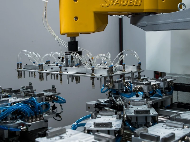 Équipes d'une entreprise de Injection plastique à Limoges, Bellac, Rochechouart