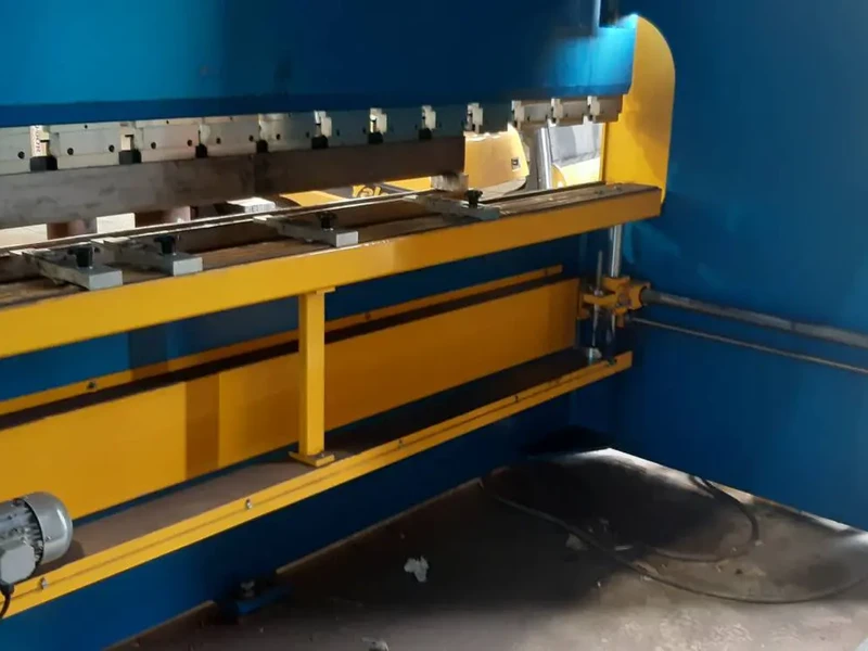 Locaux de Douna Maintenance