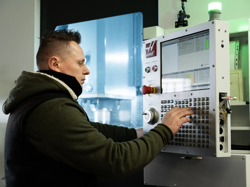 Salariés et locaux de CAMEC Cannet Mecanique : Mécanique de précision, Impression 3D, Usinage, Atelier d'usinage - Alpes-Maritimes