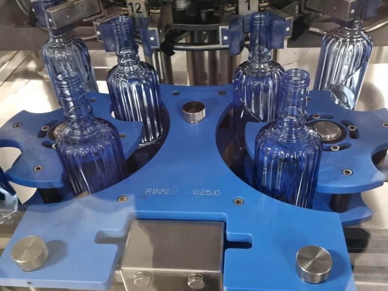 Équipes d'une entreprise de Fraisage, Tournage, Mécanique générale, Usinage, Atelier d'usinage, Mécanique de précision à Angoulême, Cognac, Confolens