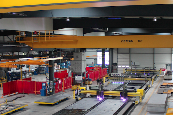 Salariés et locaux de Métalhom : Traitement de surface, Tôlerie, Découpe laser - Doubs